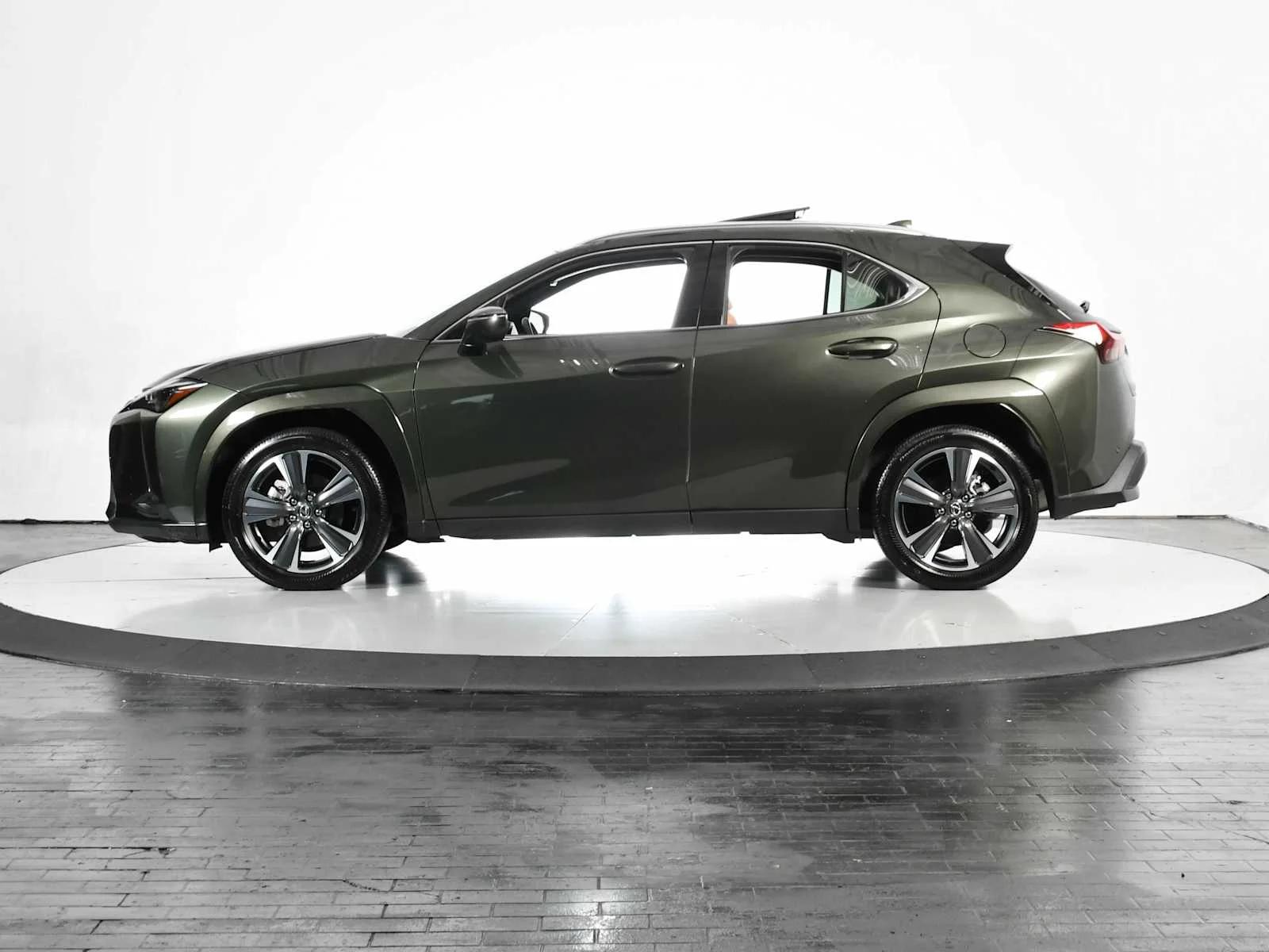 lexus ux hybrid 2025 JTHYBJAH2S2024023 image lexus ux hybrid 2025 JTHYBJAH2S2024023 image